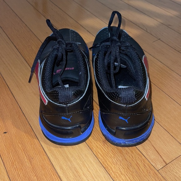 Ladies Puma Sneakers - Picture 5 of 7